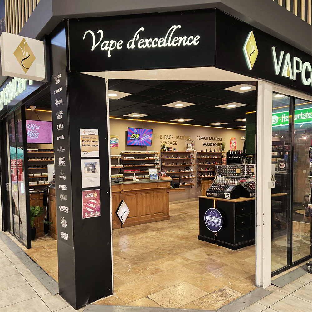 Intérieur de la boutique Vap Concept à L'Isle-sur-la-Sorgue