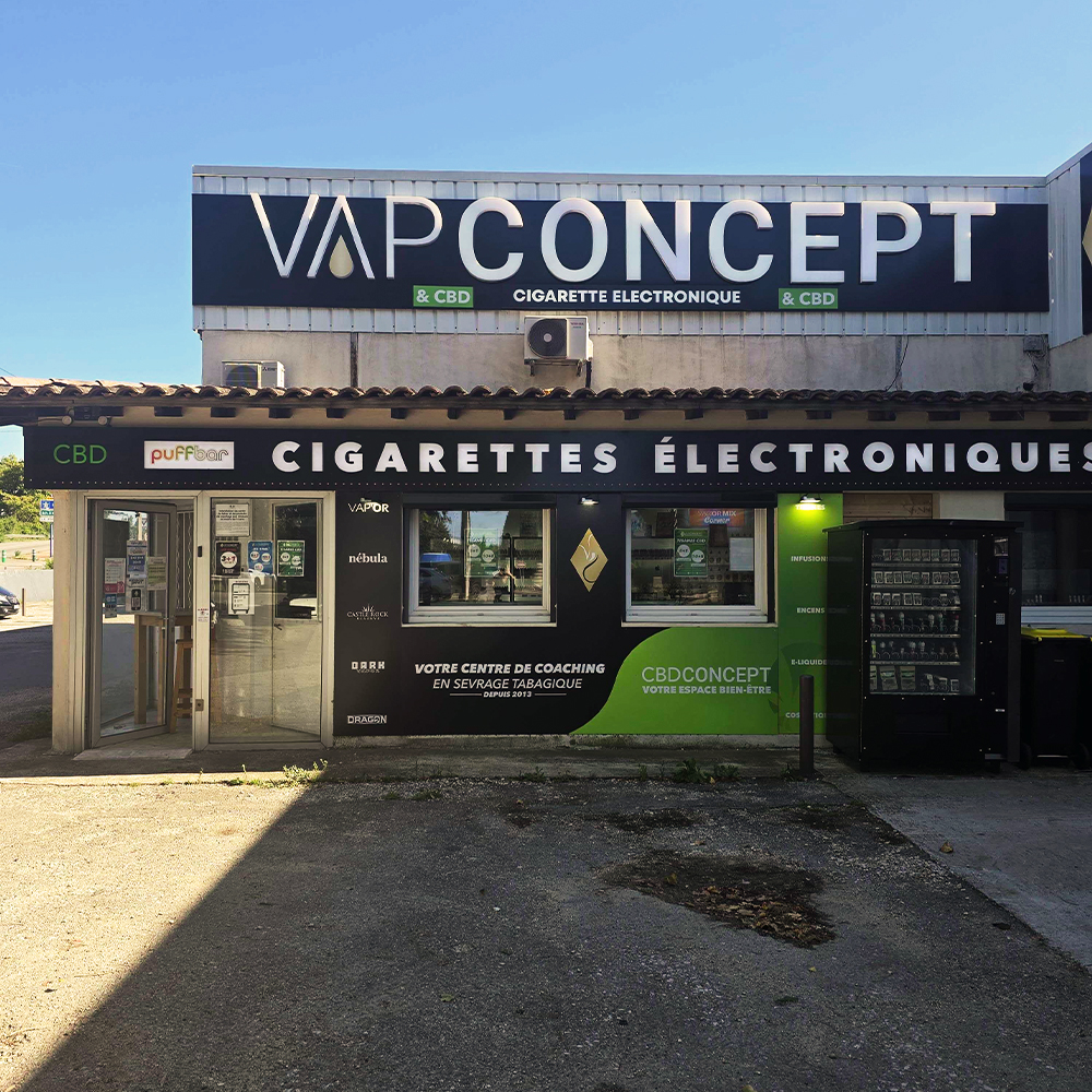 Intérieur de la boutique Vap Concept à Sorgues